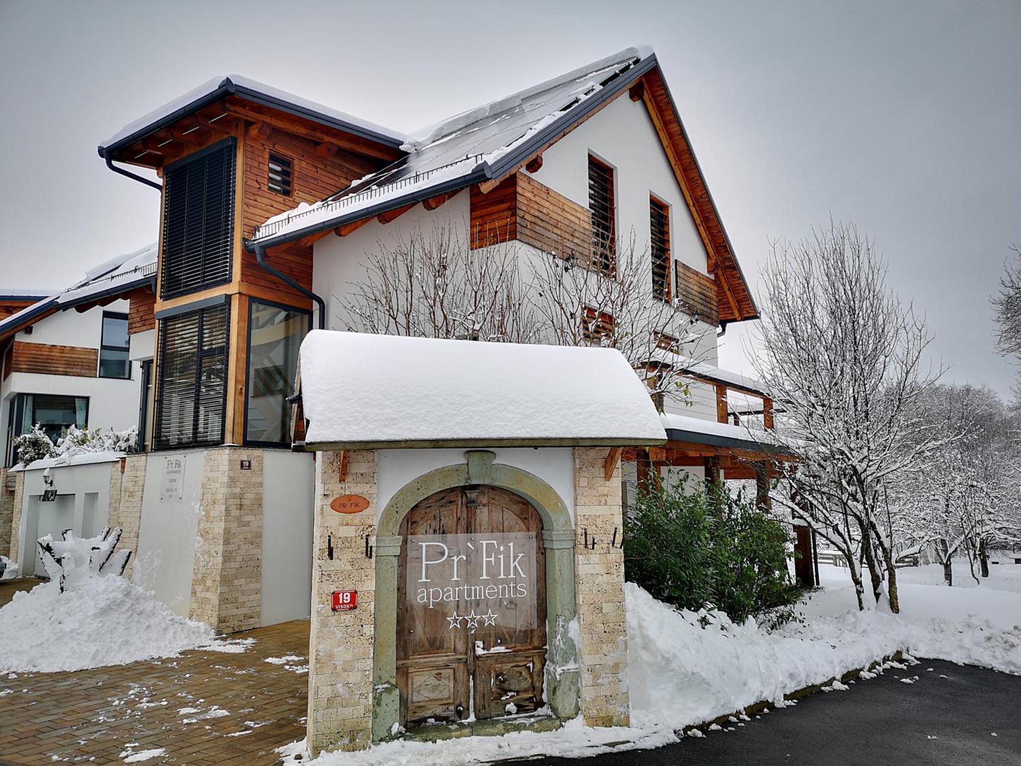 Pr'Fik Apartments Kranj Eksteriør bilde